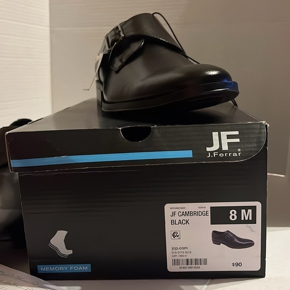 NWT-J.Ferrar-8 M-black-Cambridge-slip on, memory foam, silver buckle, dress shoe